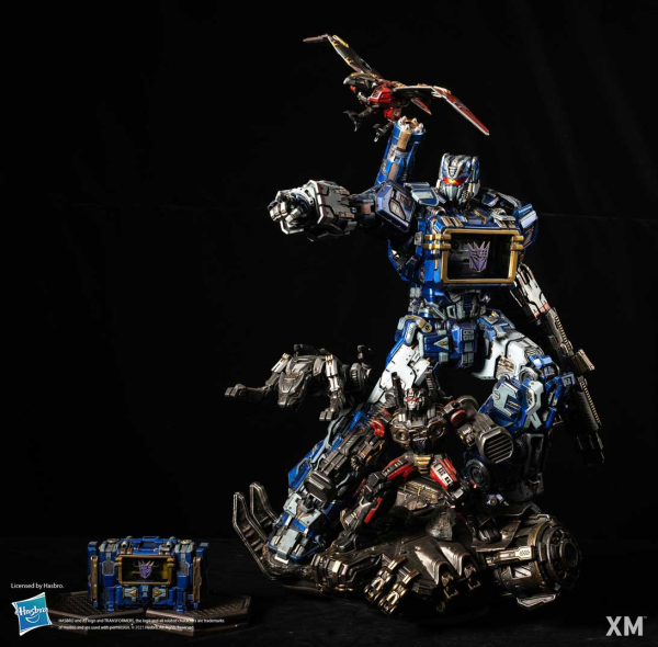 XM Studios Soundwave
